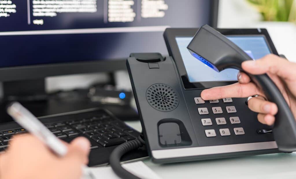 bureautoestel dat dient voor het bellen met VoIP